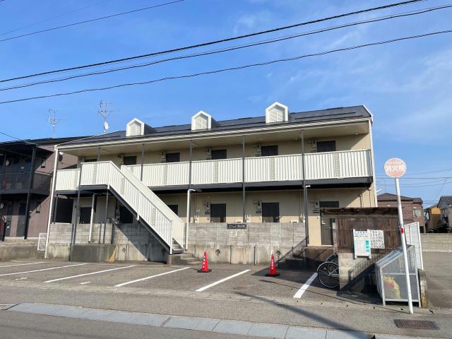 【セジュール関屋田町の建物外観】