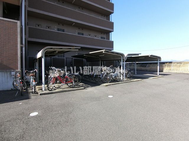 【津市栗真町屋町のマンションのその他共有部分】