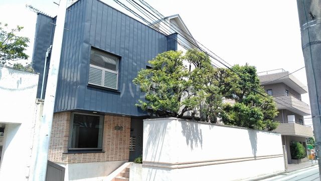 横浜市港北区日吉本町のその他の建物外観