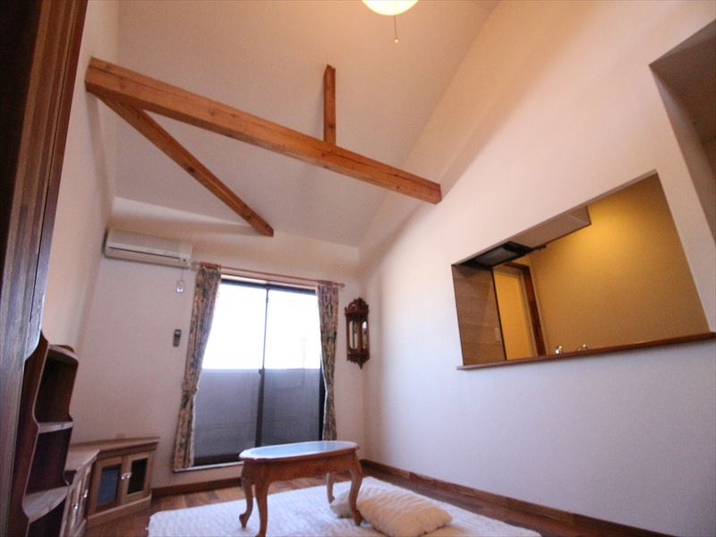 居室・リビング　洋室・エアコン・照明付き・無料レンタル家具