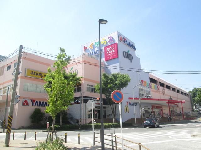 【横浜市戸塚区品濃町のマンションのスーパー】