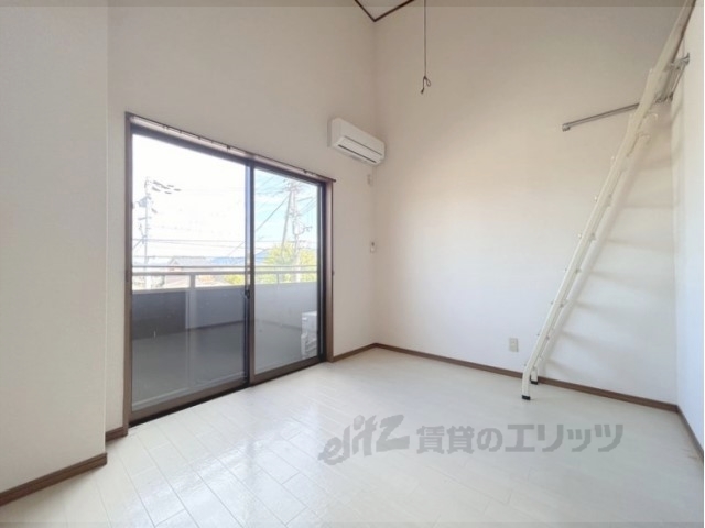 居室・リビング　洋室