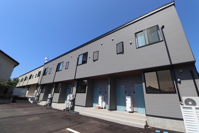 新潟県新潟市中央区学校町通３番町（アパート）の賃貸物件の外観