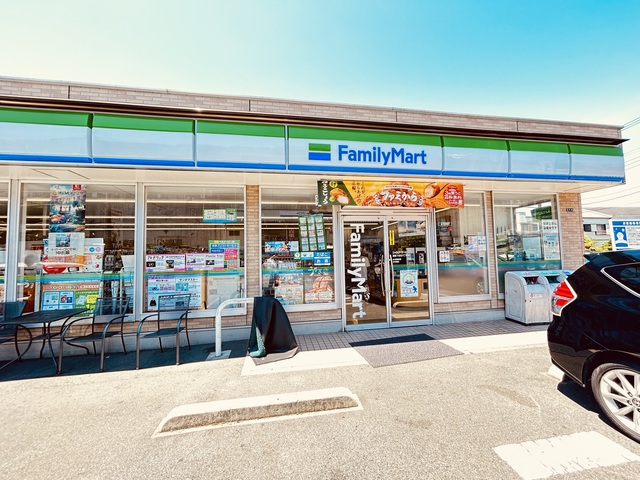 コンビニ　ファミリーマート港南下永谷六丁目店（コンビニ）まで1262m
