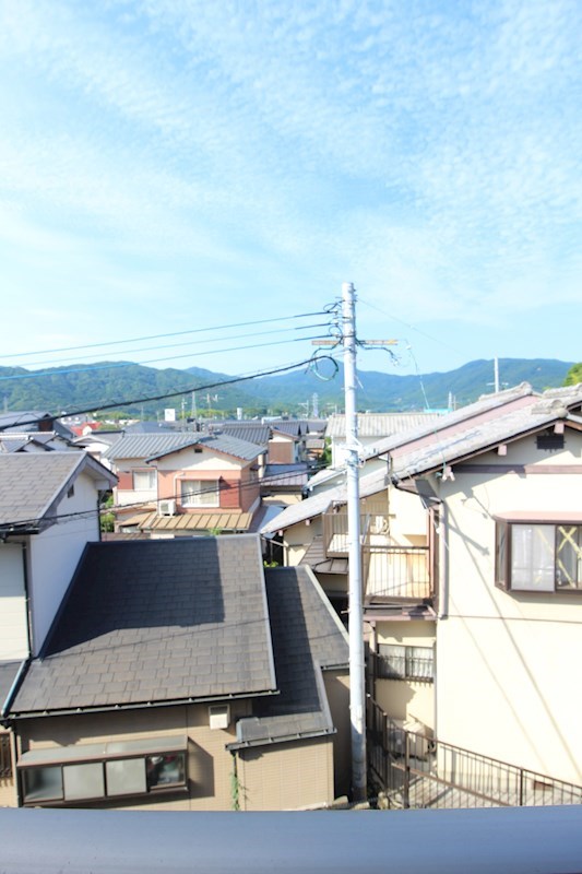 眺望　閑静な住宅街です。
