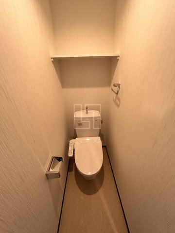 トイレ　Vinoプレジオ本町　温水洗浄便座