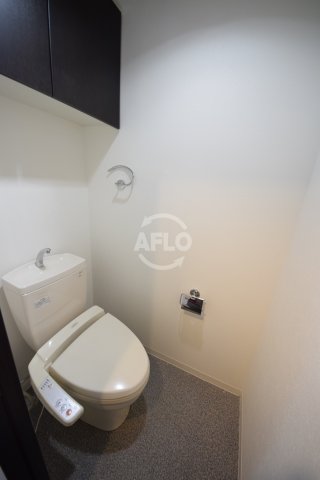 トイレ　アルグラッドザタワー心斎橋　トイレ