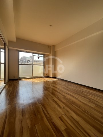 居室・リビング　レジェロ住之江　リビング