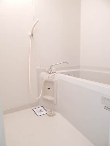 バス・シャワールーム　お風呂です