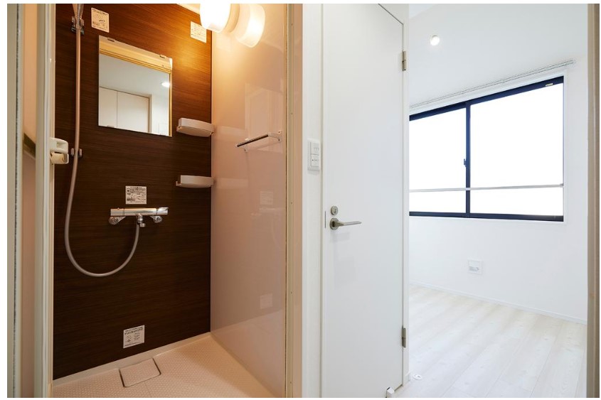 バス・シャワールーム　日々の暮らしに欠かせないシャワールームです