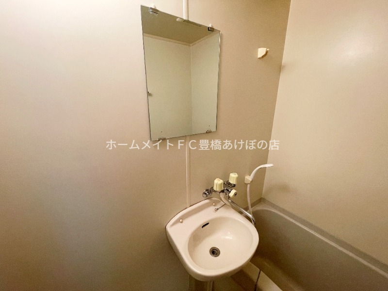 洗面設備　同型別部屋写真
