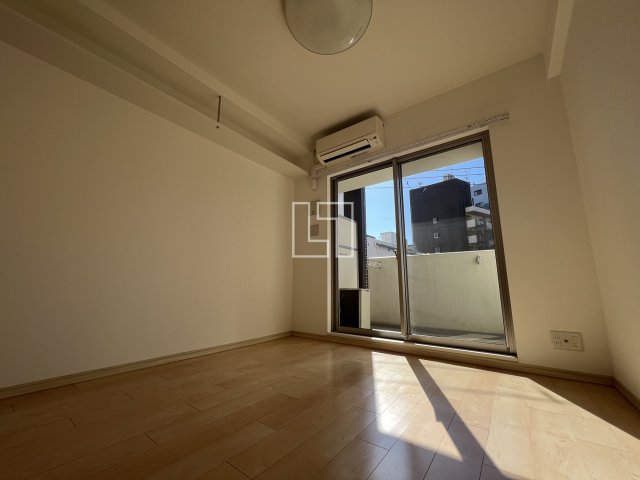 居室・リビング　スプランディッド難波II　洋室