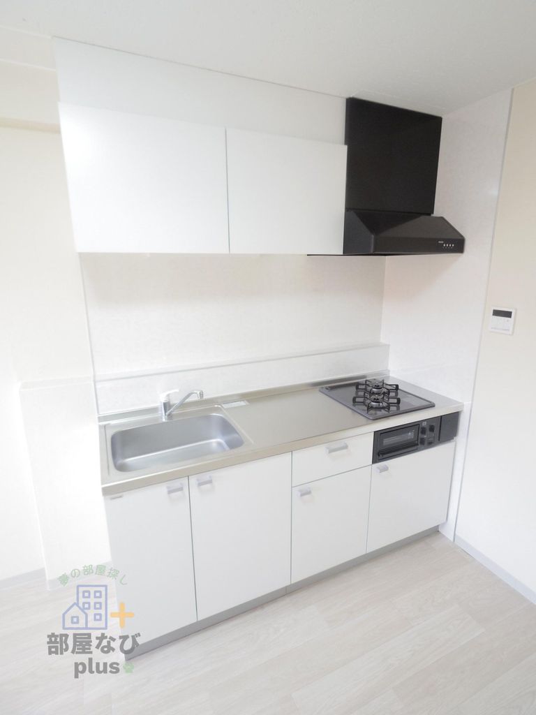 キッチン　※他号室写真です
