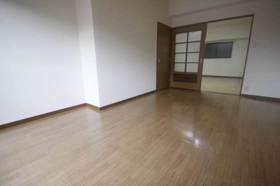 居室・リビング　別号室の写真です。