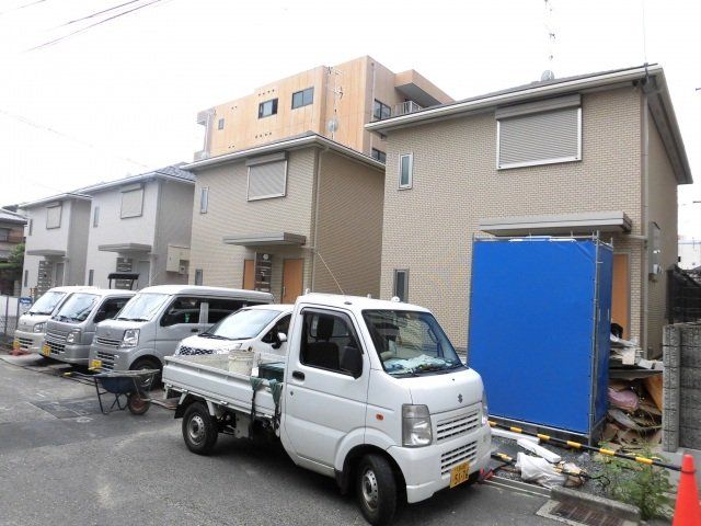 建物外観　只今建設中です。