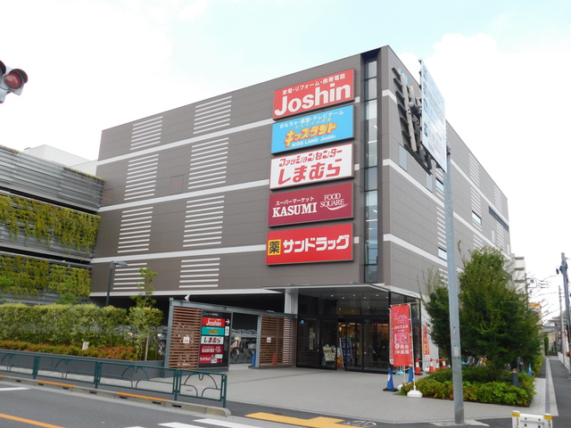 ショッピングセンター　ファッションセンターしまむら前野町店（ショッピングセンター）まで878m
