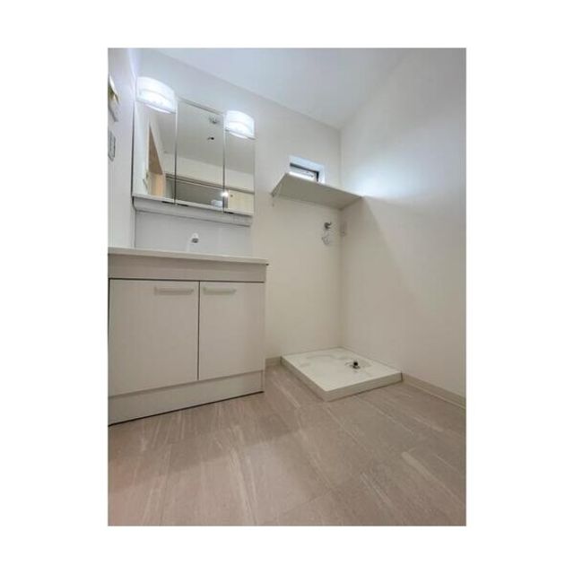 洗面設備　洗面脱衣所付き！独立洗面台が便利です♪♪