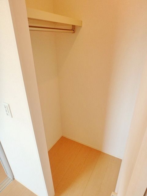 収納　★ワンステップクローゼット★