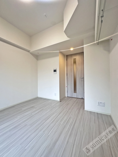 居室・リビング　ホワイトベースで明るい内装♪