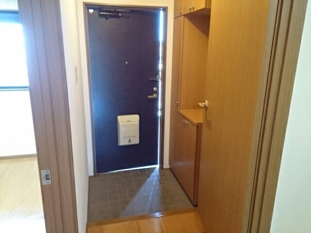 玄関　落ち着いた玄関です