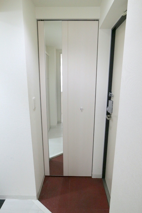 玄関　ゆとりのある玄関です♪