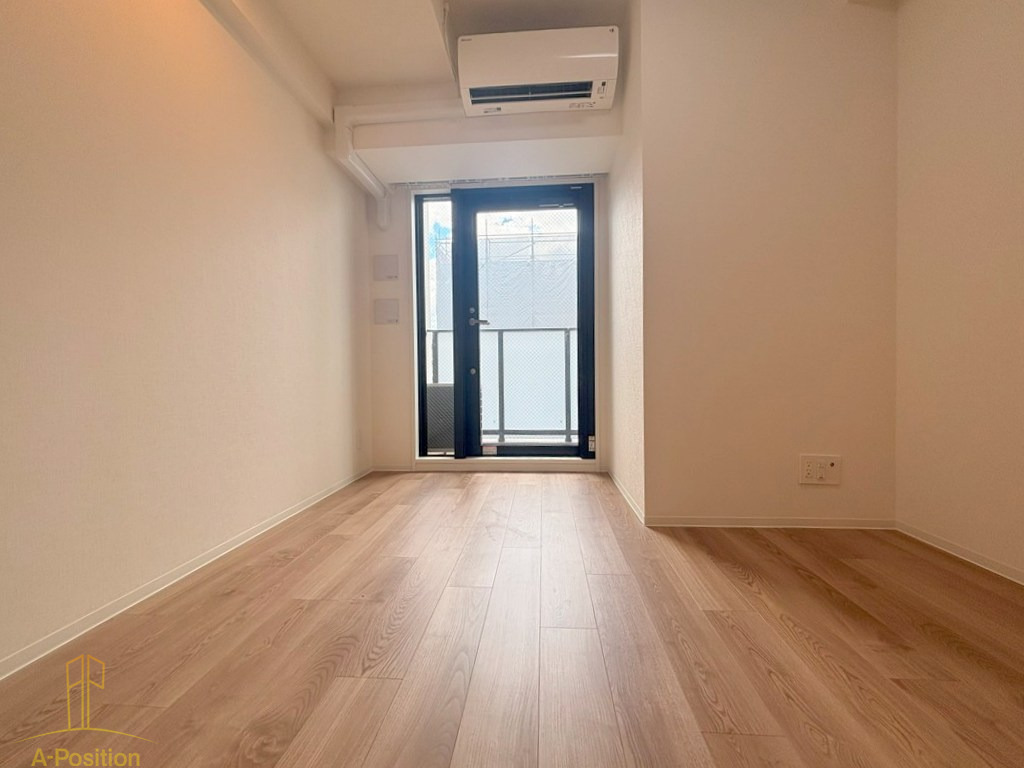 居室・リビング　Metrosa谷町六丁目North