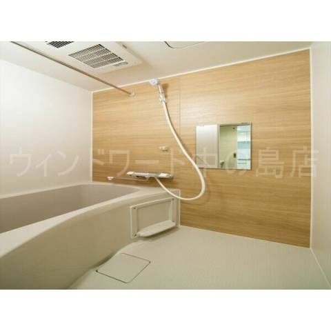 バス・シャワールーム　詳細は、ウィンドワード中の島店までご相談下さい。