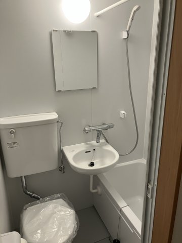 バス・シャワールーム　トイレ、洗面、浴室