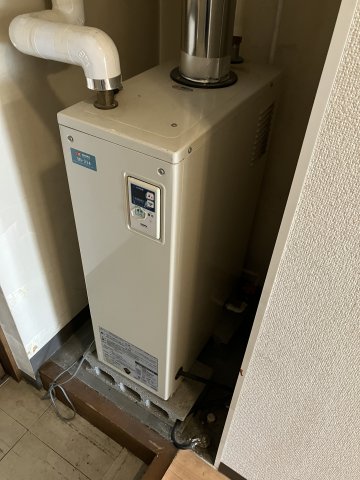 その他設備　給湯器（灯油ボイラー）