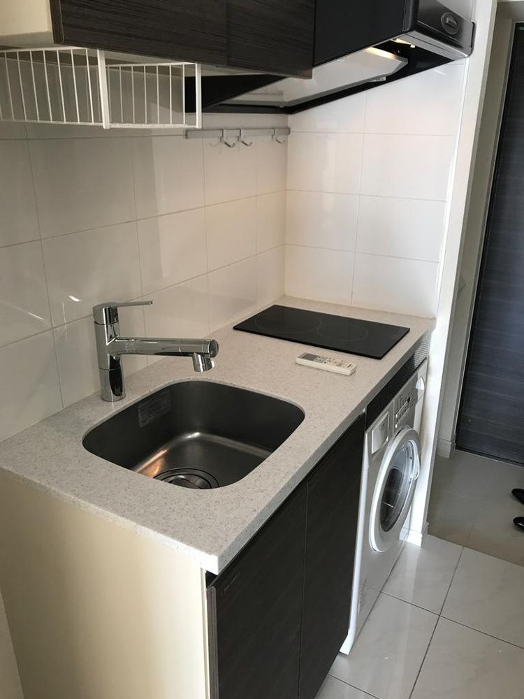 キッチン　別タイプ参考写真　コンシェリア後楽園　文京区小石川2