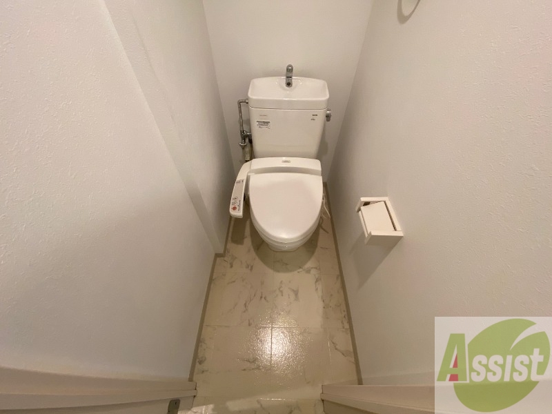 トイレ　ウォシュレット機能がついたトイレ。安心して使用できますね。