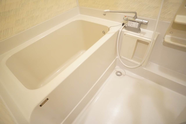 バス・シャワールーム　ご内見可能です！お問い合わせお待ちしております！