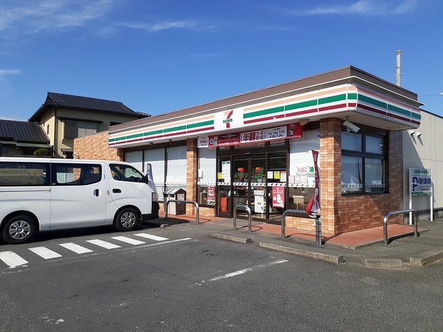 その他　セブンイレブン十王友部店（その他）まで550m