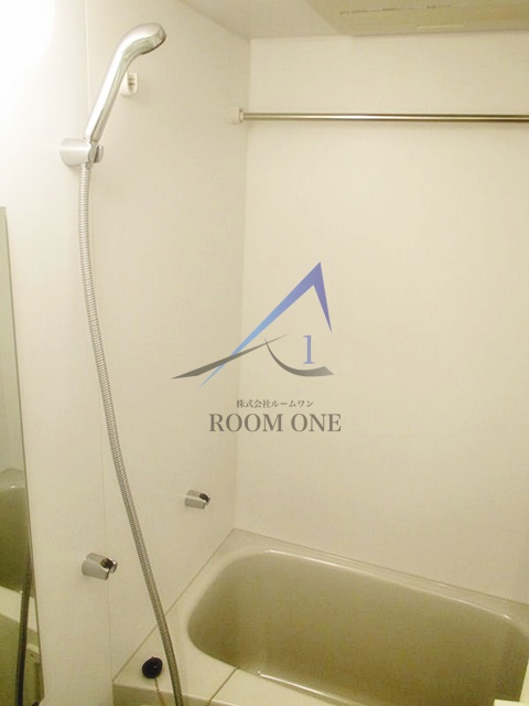 バス・シャワールーム　お風呂です。
