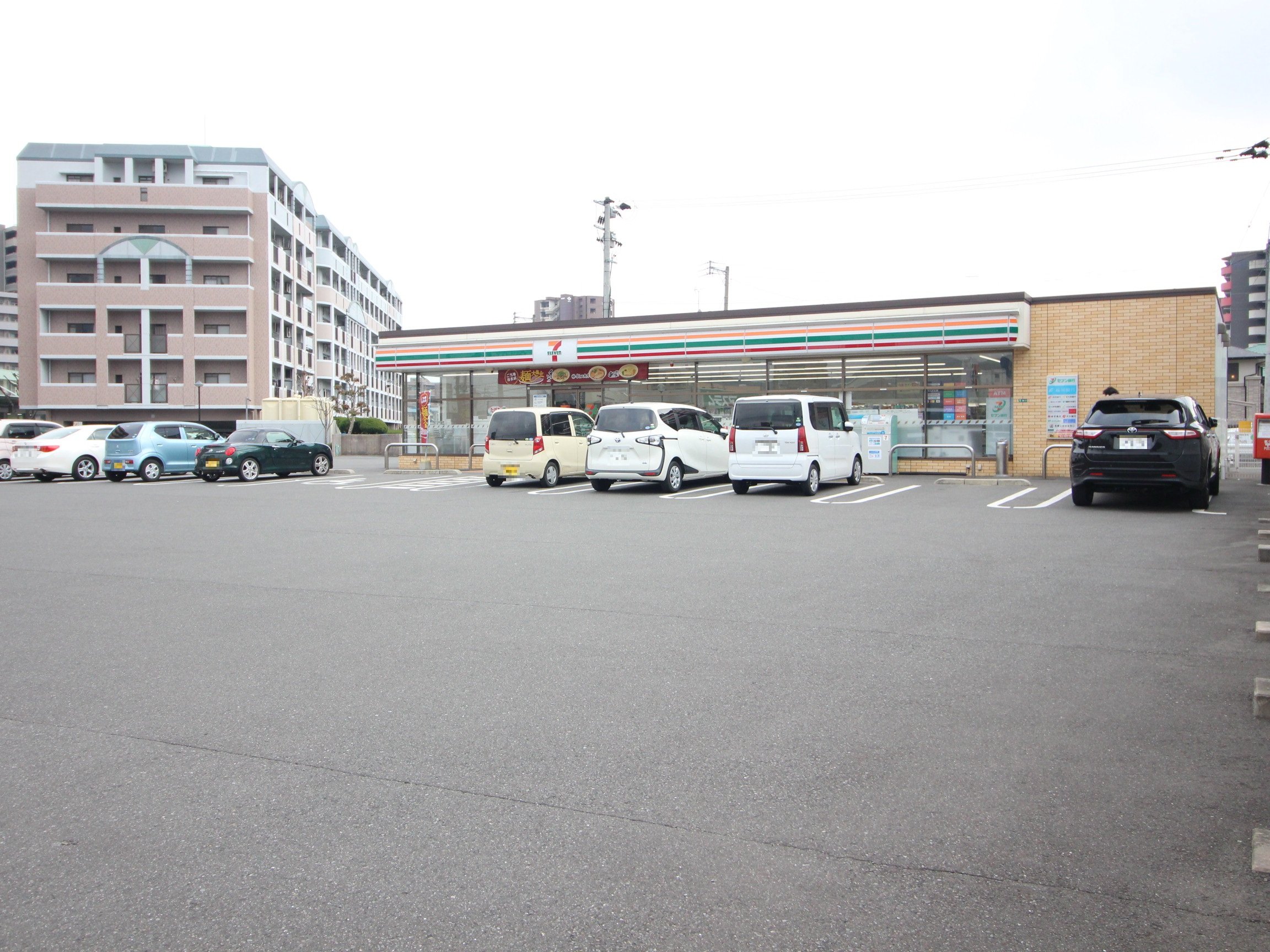 コンビニ　セブンイレブン小倉下曽根新町店（コンビニ）まで363m