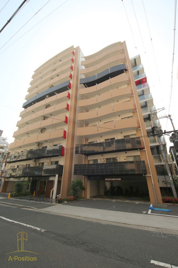 建物外観　SERENiTE上町台（北館）