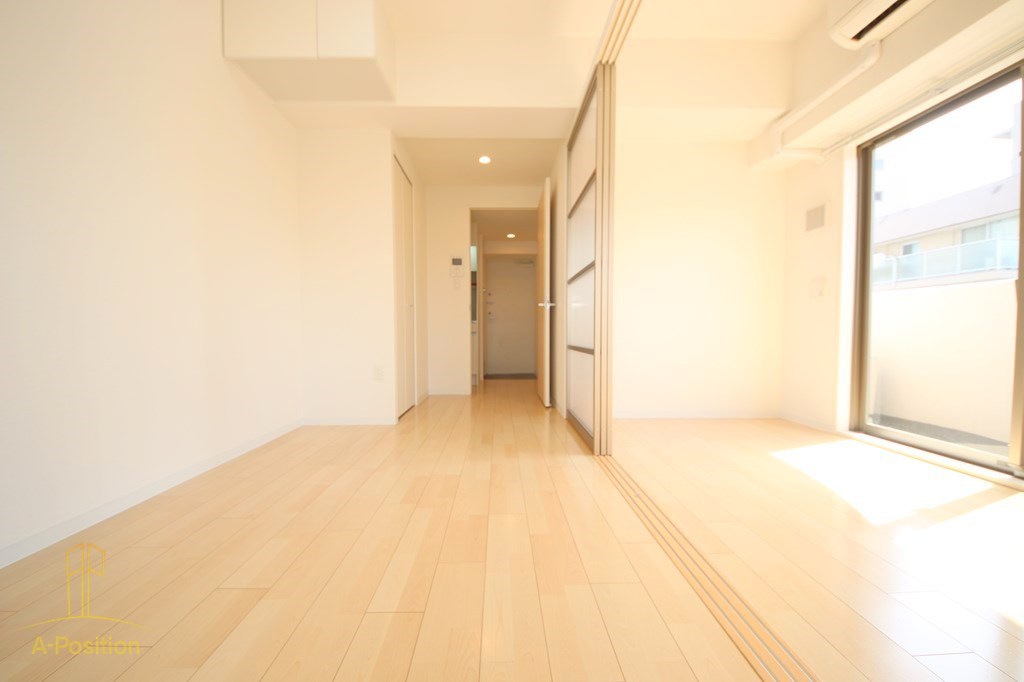 居室・リビング　SERENiTE上町台（北館）