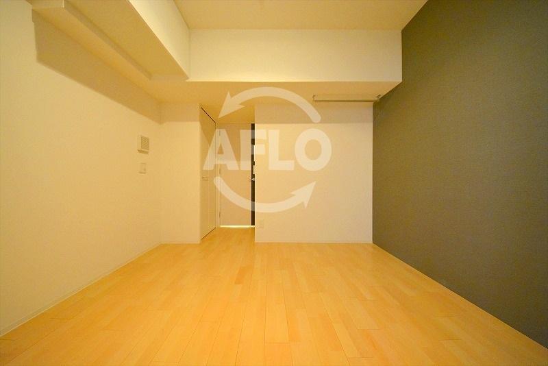 居室・リビング　ザ・パーククロス阿波座　ポイントクロスもおしゃれです