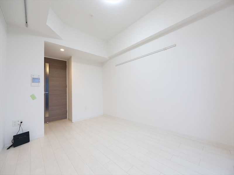 居室・リビング　洋室7.8帖　クローゼット付（収納充実してます）