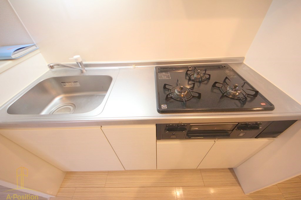 キッチン　サクシード南森町