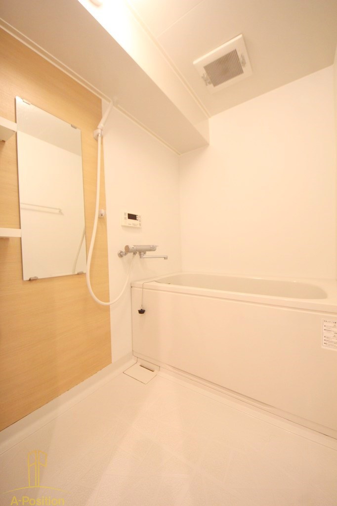 バス・シャワールーム　サクシード南森町