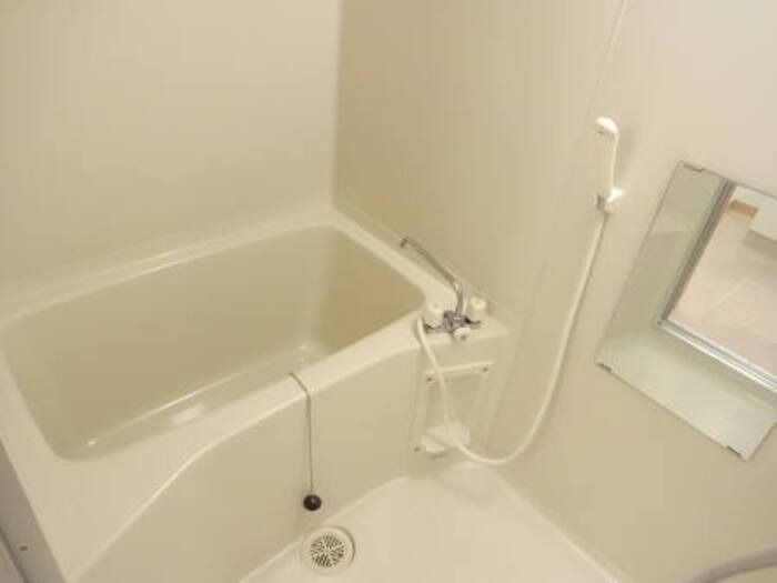 バス・シャワールーム　同型イメージ