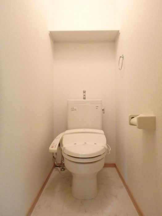 トイレ　同型イメージ