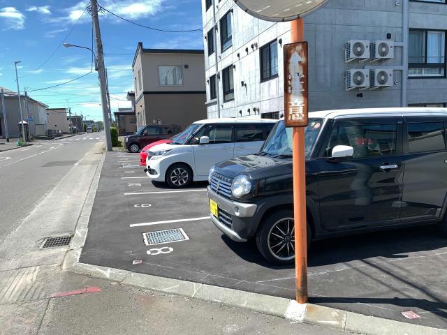 駐車場　駐車場