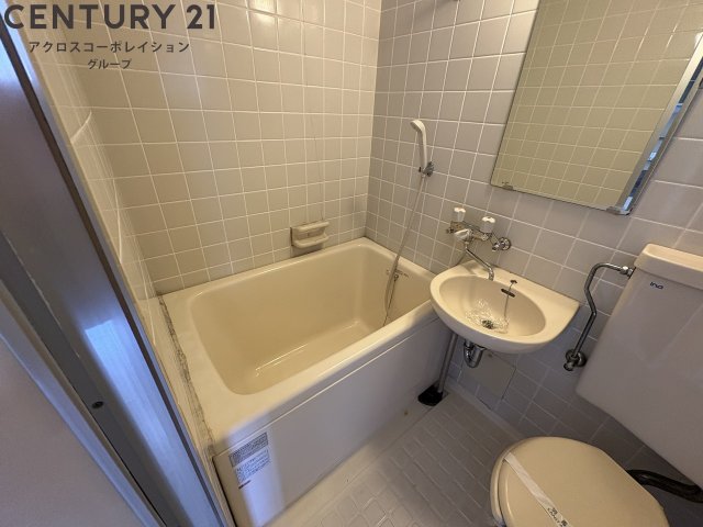 バス・シャワールーム　綺麗なお風呂です