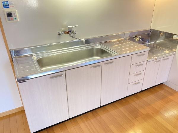 キッチン　写真は別部屋イメージです。