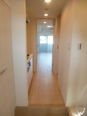 玄関　弊社は都内全域の物件をご紹介可能です！