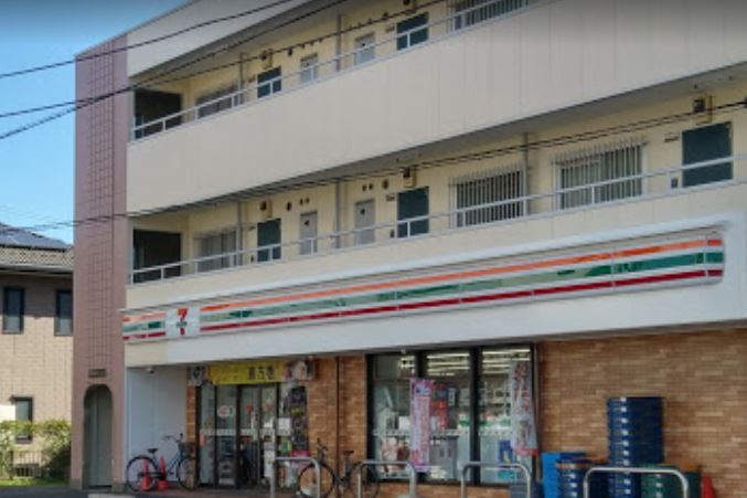 コンビニ　セブンイレブン 鎌倉深沢店（コンビニ）まで921m