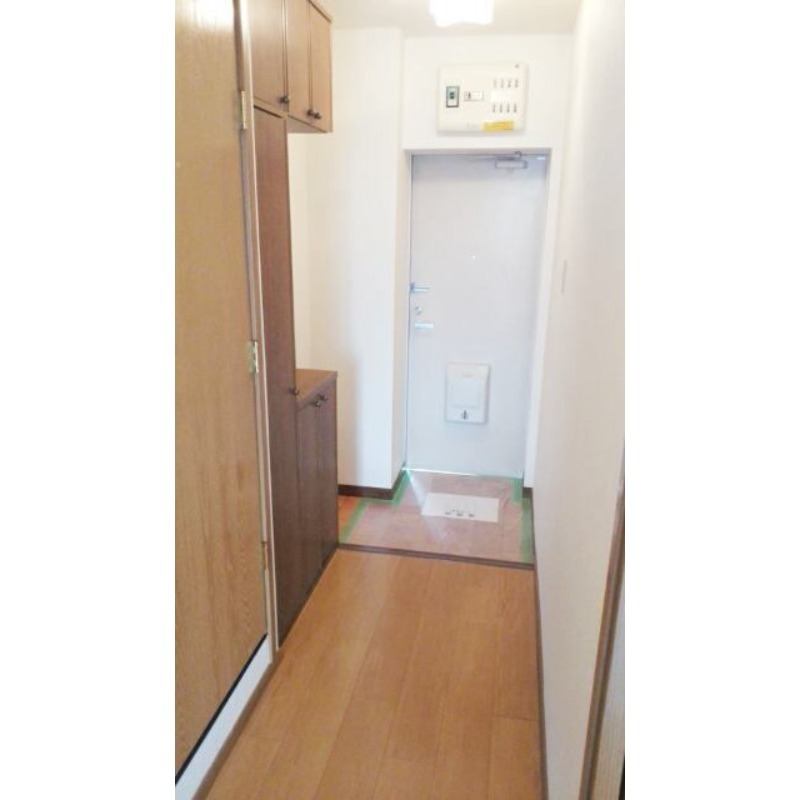 玄関　図面と現状に相違がある場合には現状を優先