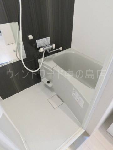 バス・シャワールーム　詳細は、ウィンドワード中の島店までご相談下さい。